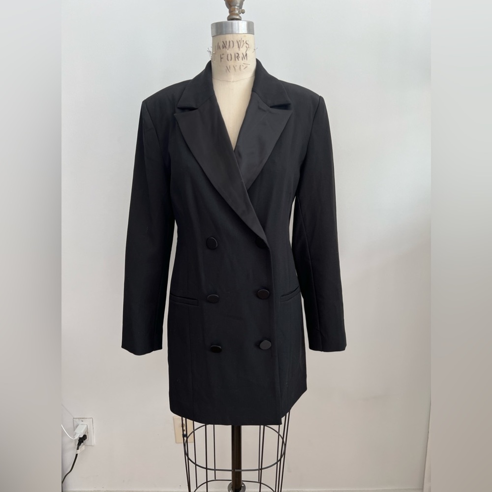 Steve Madden Tuxedo Blazer dress Sz S, NWT
